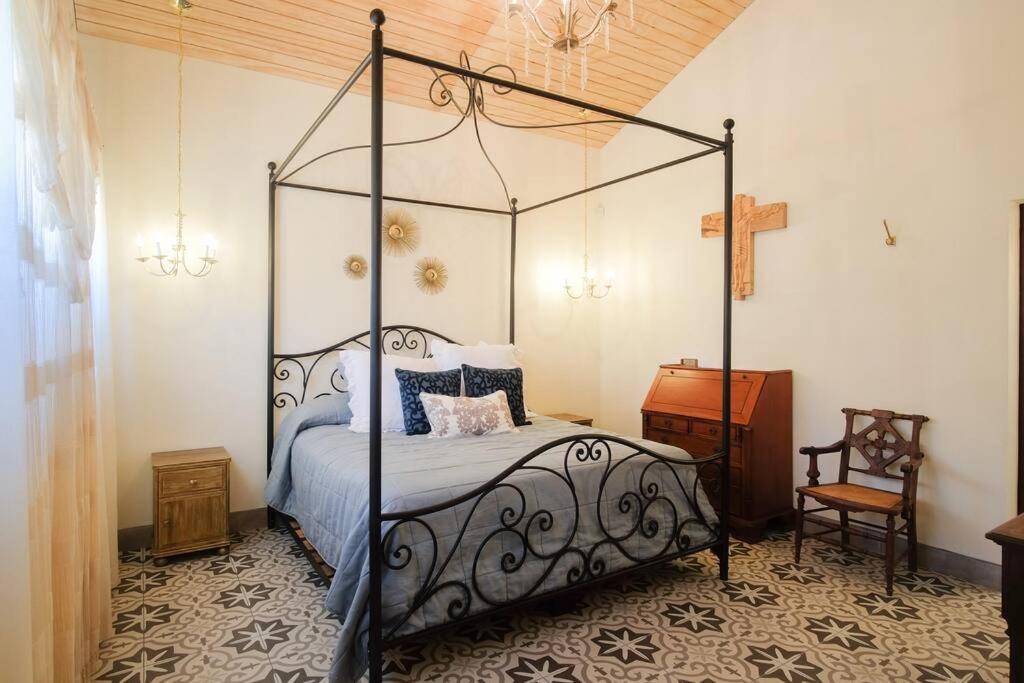 San Marcos  Casa Capilla @ Casa Frida Valle De Gpeヴィラ エクステリア 写真